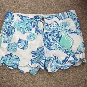 Lilly Pulitzer Blue and Green Patterned Women's Shorts
